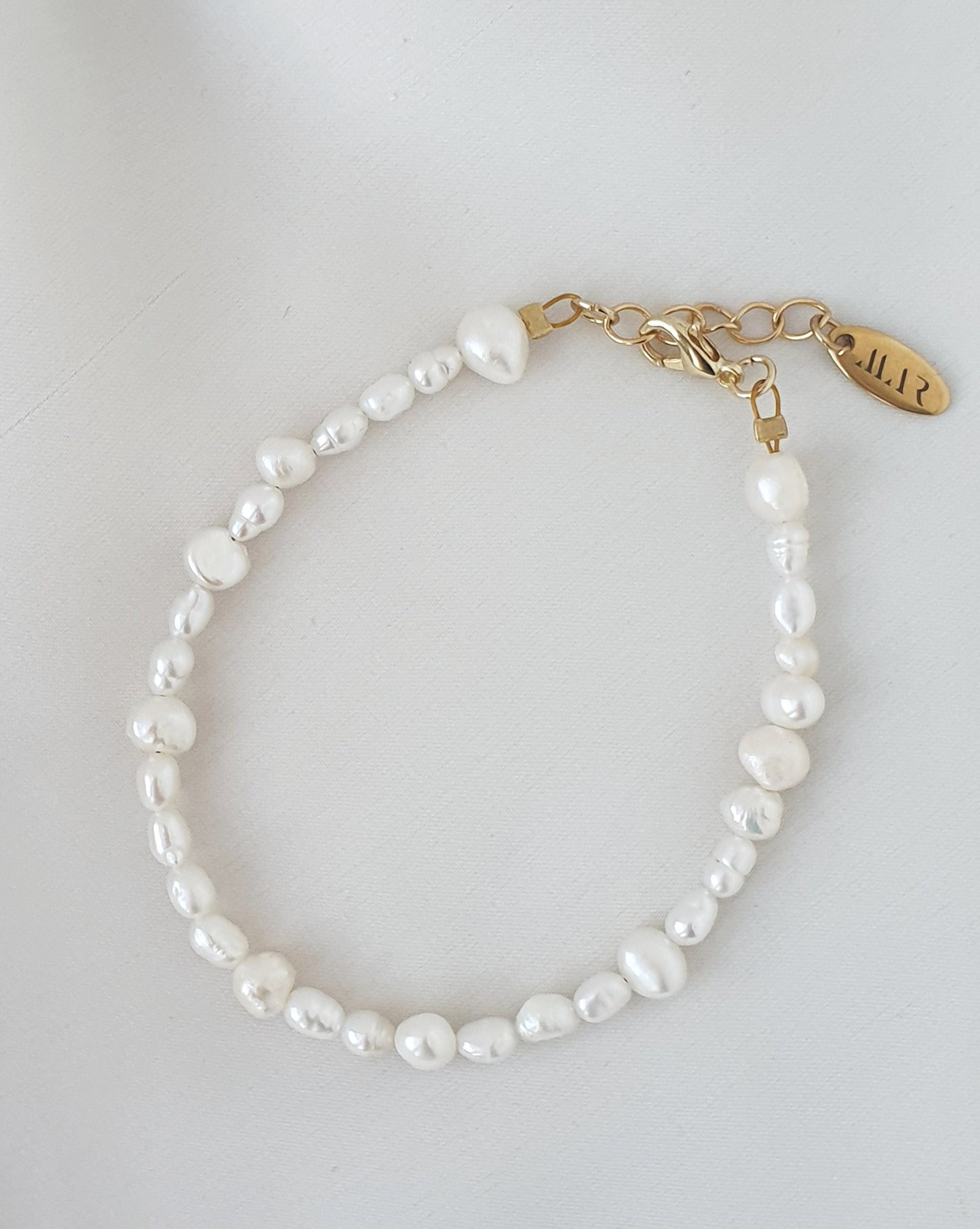 Blanca Pearl Bracelet